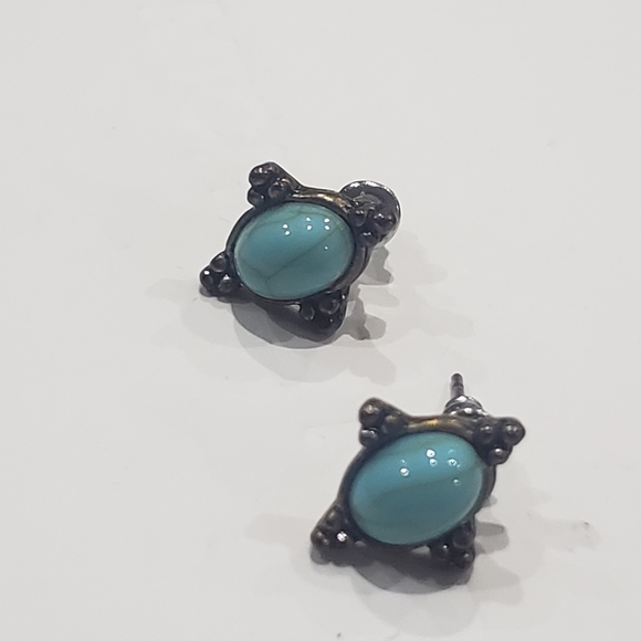 Vintage Earings - Picture 2 of 4